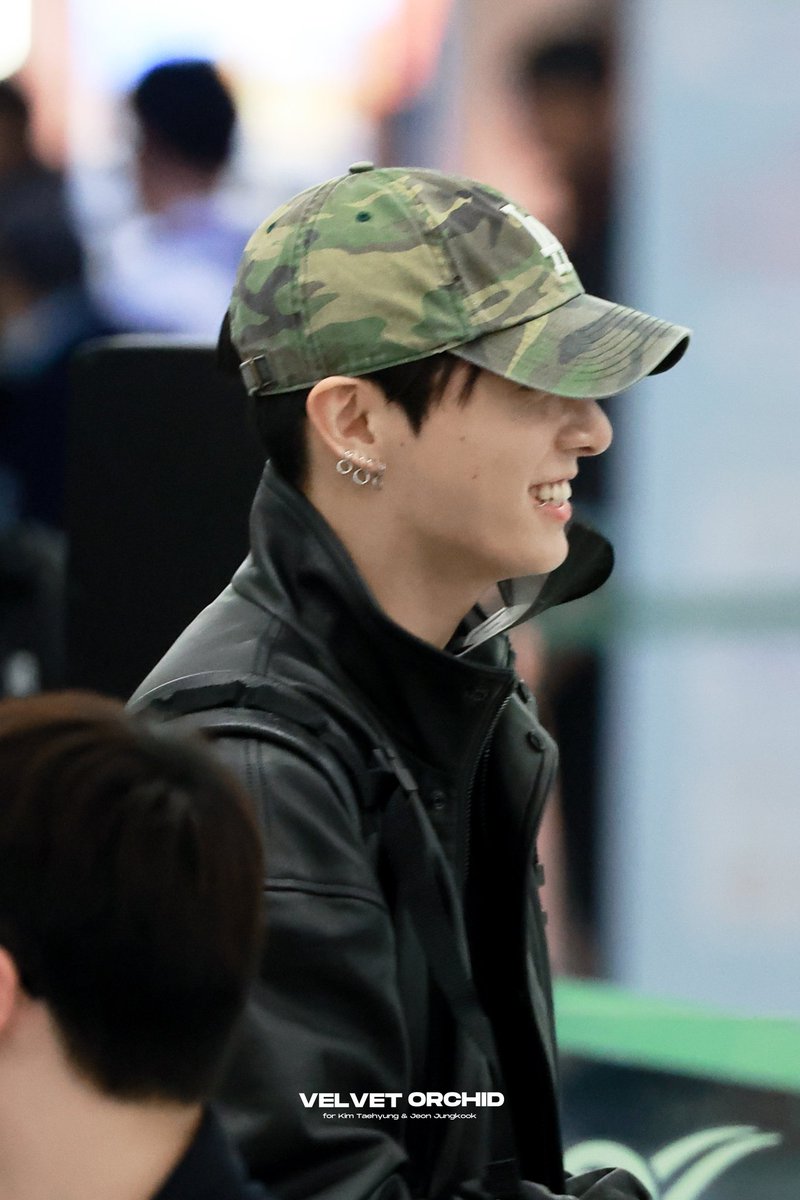 Velvet Orchid tweet media