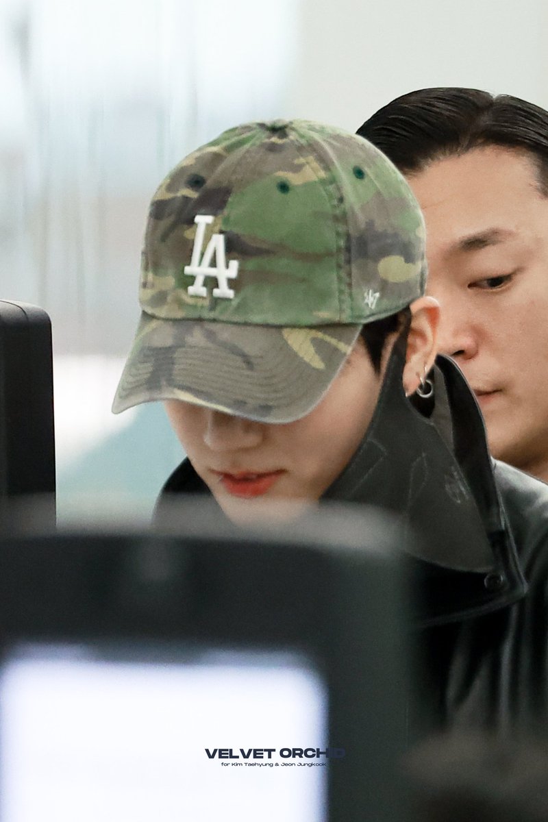 Velvet Orchid tweet media