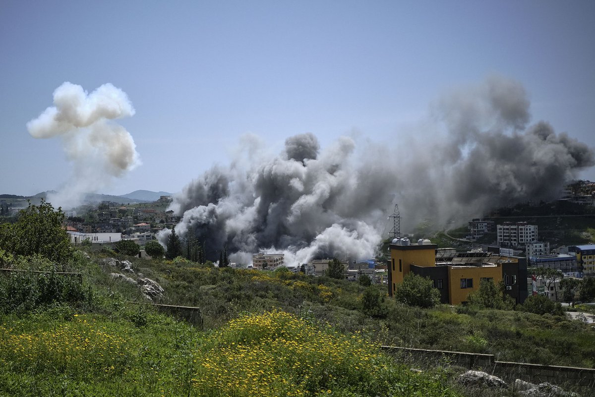 EL PAÍS tweet media