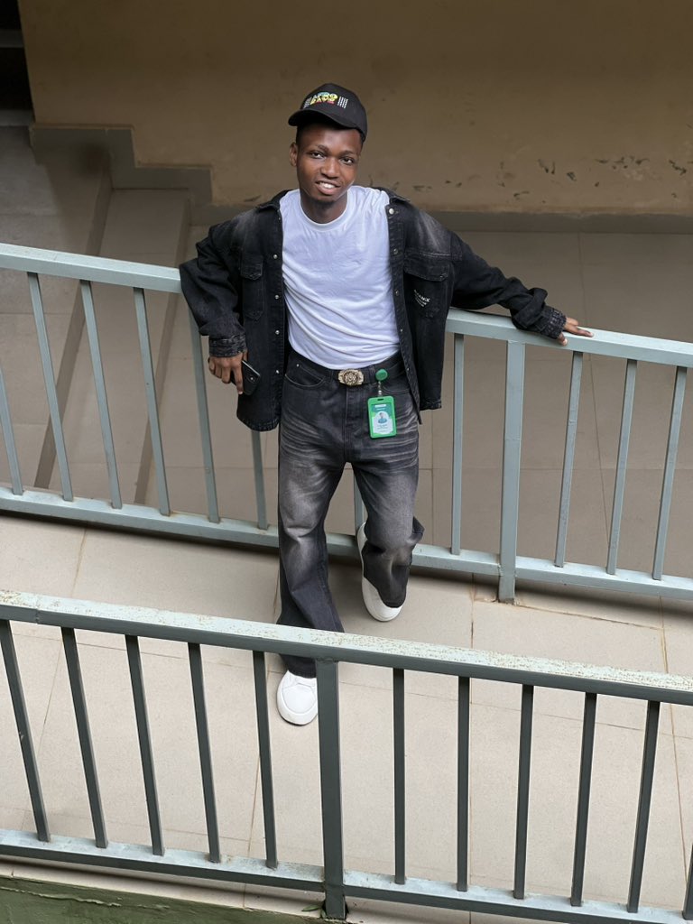 DΛHYORᶜ tweet media