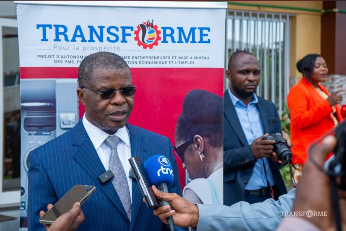 zolanews_net's tweet image. RDC : Avec TRANSFORME, le gouvernement et la Banque mondiale accélèrent la modernisation de la microfinance pour soutenir les PME en RDC 
@RdcTransforme 
zolanews.net/avec-transform…
Contactez notre rédaction au : +243 894683513
#économie #microfinance #projet