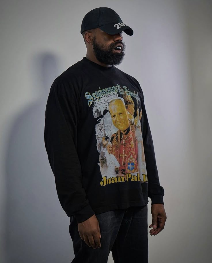 Yeezy Times tweet media