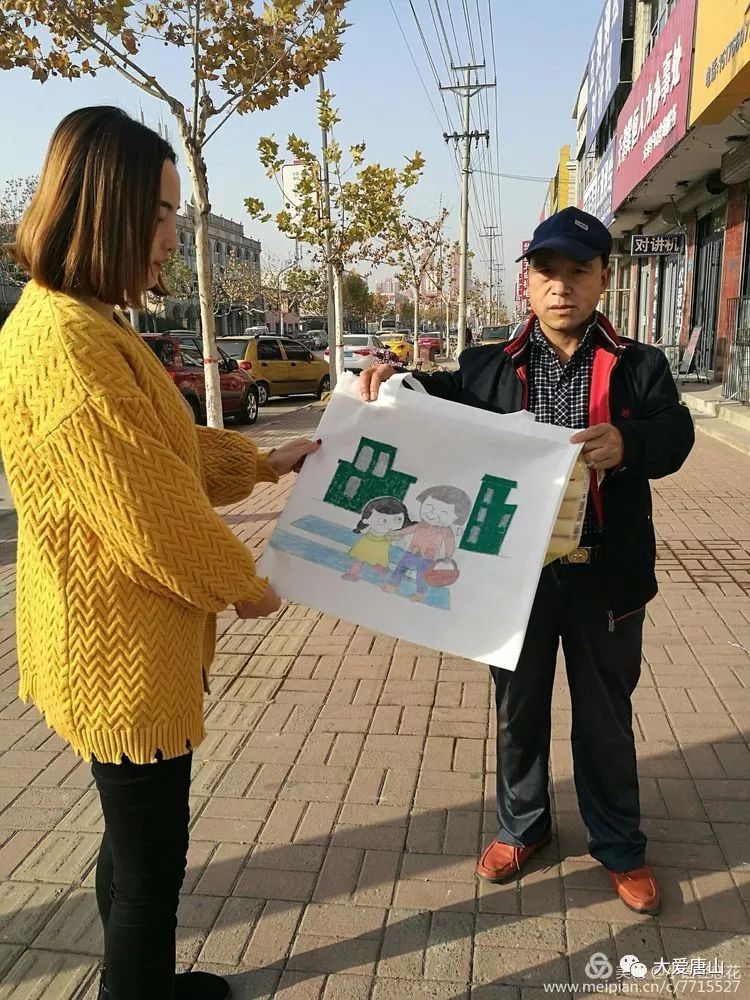 RPQP6NW4Vk5TZgB's tweet image. Community Clean-Up Day! Join us this Saturday (10 AM) at Maple Park to spruce up our neighborhood, meet neighbors, and score free snacks! Sign up via link in bio or DM for details. Let’s make our block shine!  #CommunityLove #LocalHeroes