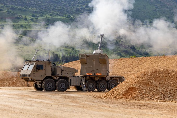 IDF: The Artillery Corps carried out its first operational use of the new Ro’em (SIGMA 155) howitzer this week in southern Lebanon.

The 282nd Regiment targeted Hezbollah rocket and anti tank positions, with the IDF saying the strikes were successful.

The Ro’em offers higher