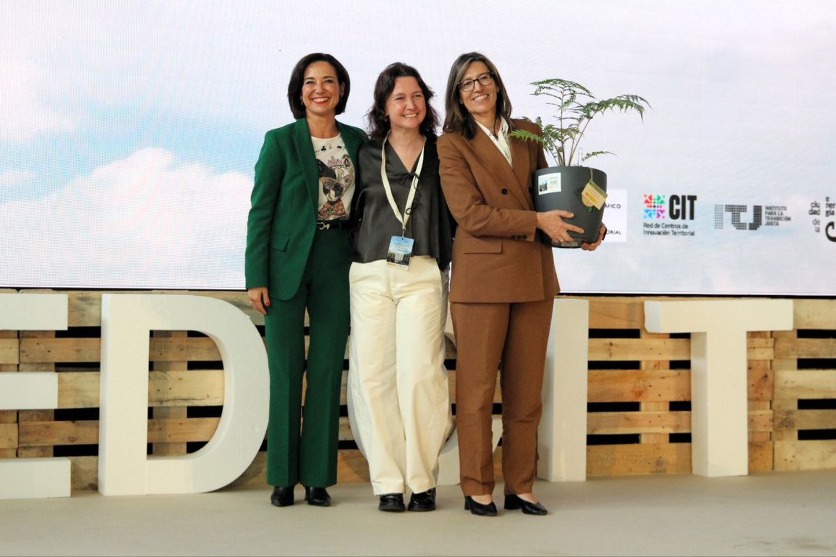 mitecogob's tweet photo. Escuelas Rurales de Salud gana la primera edición de Premios a Proyectos de Innovación Territorial 🏡

La iniciativa promueve la formación en municipios de menos de 5.000 habitantes de Castilla y León centrada en la educación sanitaria https://t.co/zoL3Uc0i4h