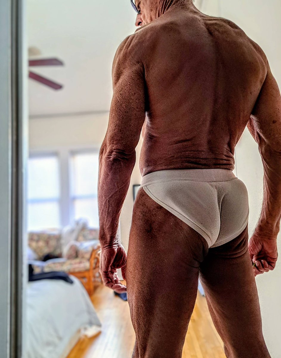 dix steele tweet media