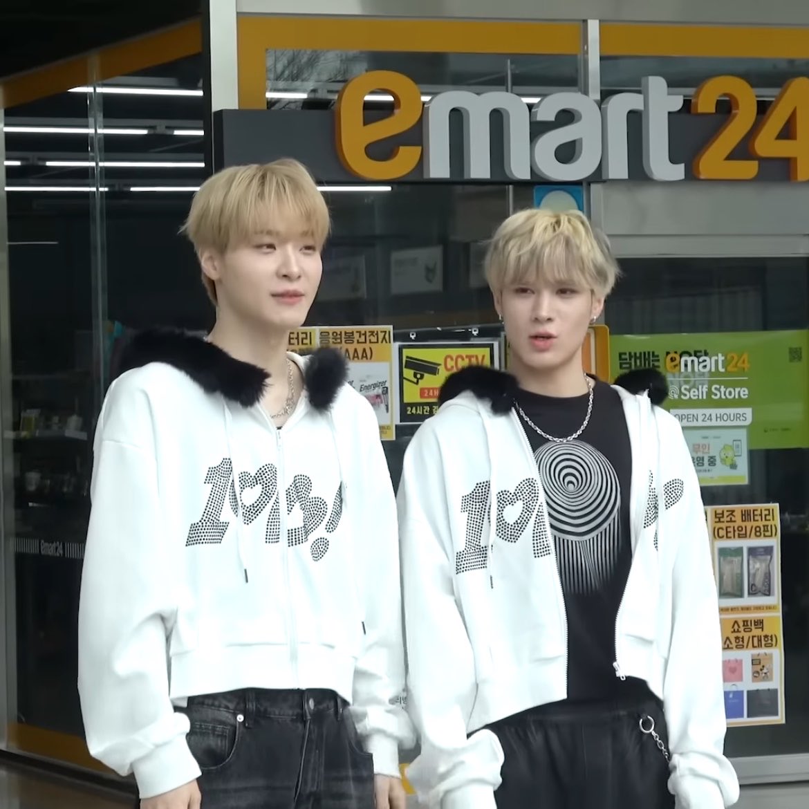 𓆩 ✧ 𓆪 tweet media