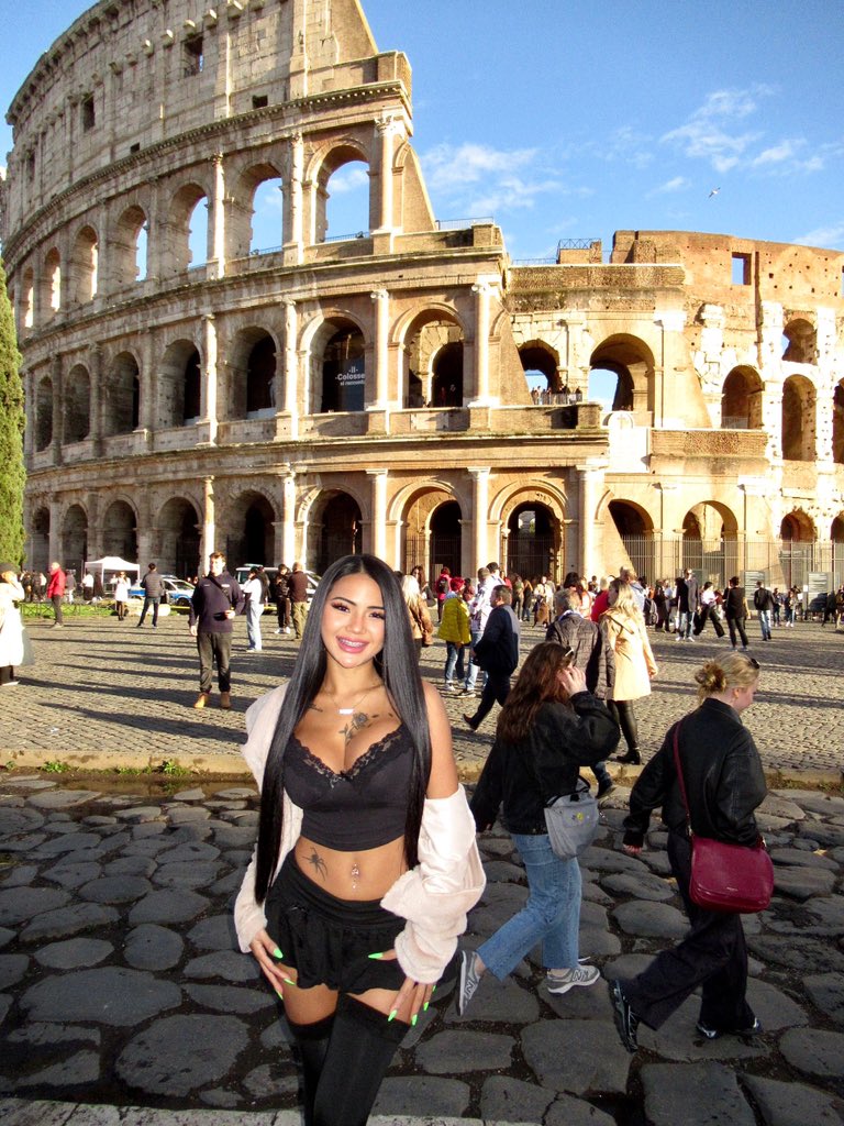 Praewasian tweet media