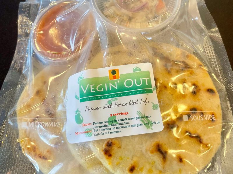 VeginOut's tweet image. 😍NEW #VEGAN Addon Item! 
Vegan Pupusas with Scrambled Tofu Filling (Oil-Free, Gluten Free, Sugar Free)
Includes 3 pupusas with scrambled tofu filling, curtido and salsa

🥕See this Week's Full Delivery Menu!👉veginout.com/pages/vegin-ou…

#plantbased  #veganfood  #ヴィーガン #비건