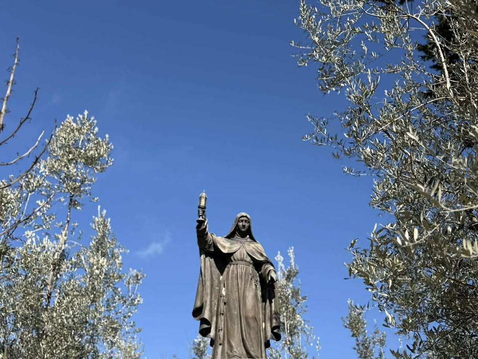 Assisi Italy tweet media
