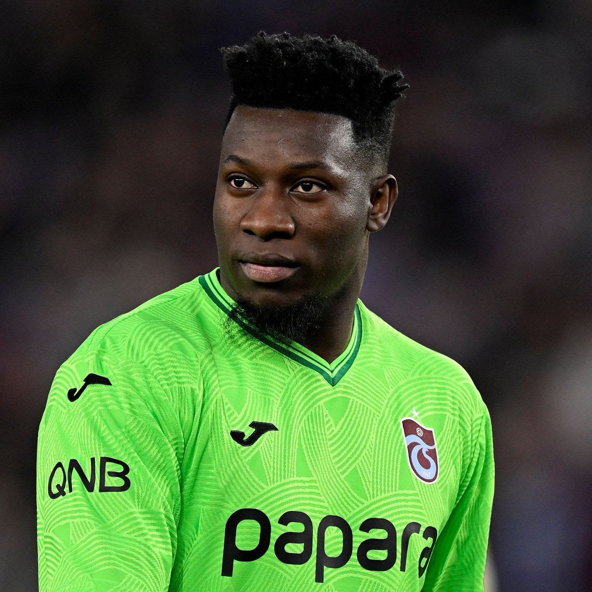 Stretford End tweet media