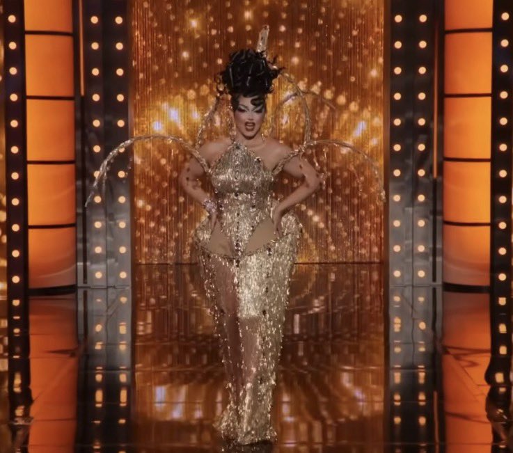 Myki Meeks’ first look vs. her finale.