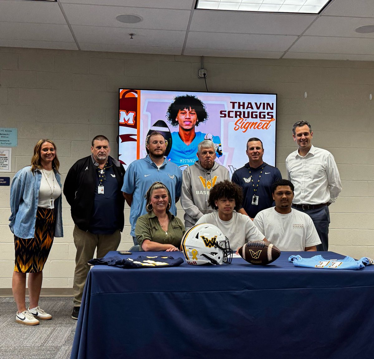 valley_fb's tweet photo. Excited for another one of our 2025 Mustangs to be playing at the next level. Thavin Scruggs will be continuing his academic and athletic career at Maryville College. 

#GoScots #MustangMade https://t.co/6kfQQ7GiEg