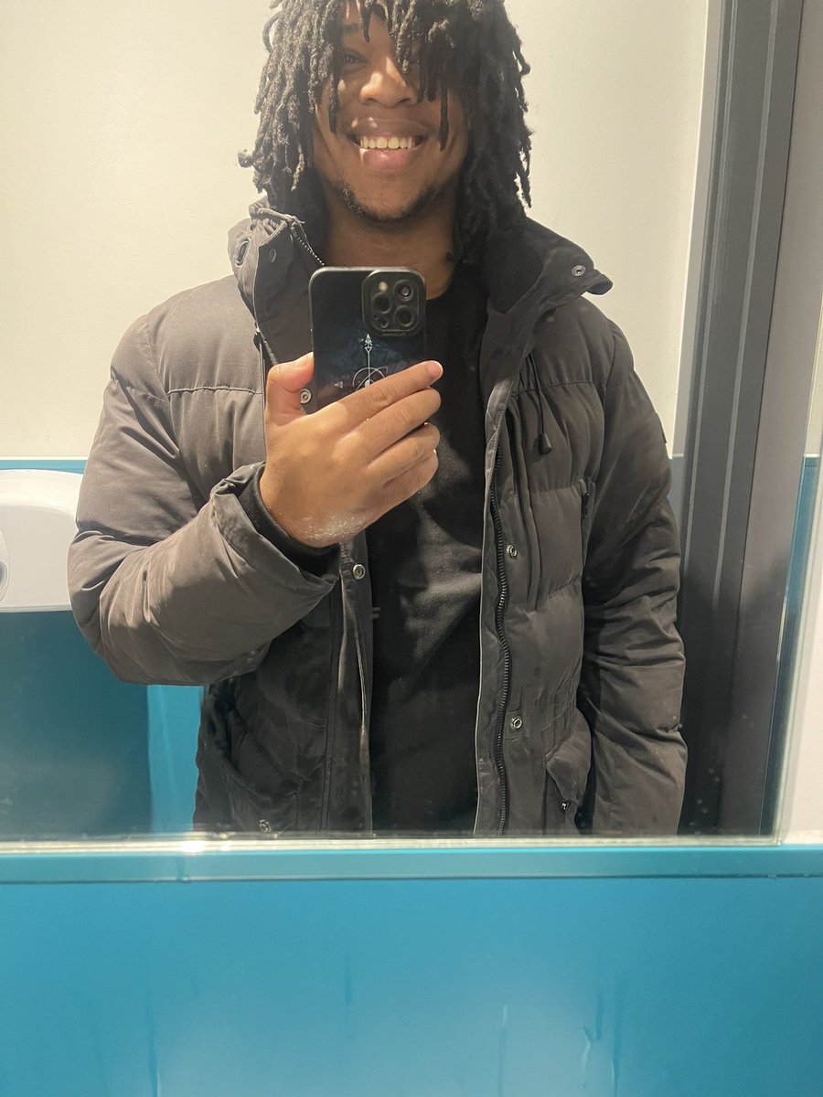 flip charts and updates tweet media