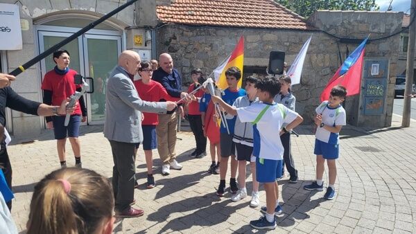 Moralzarzal's tweet image. ¡La llama olímpica vuelve a brillar en #Moralzarzal! 🔥🏆 Del 5 al 8 de mayo celebramos la XIII edición de las Olimpiadas Escolares.
📍 Ciudad Deportiva Navafría 👟 4º, 5º y 6º de Primaria
¡Deporte, convivencia y mucha emoción! 🏃‍♀️🥇
🔗 buff.ly/7JkGxHK
#Deporte #Educación