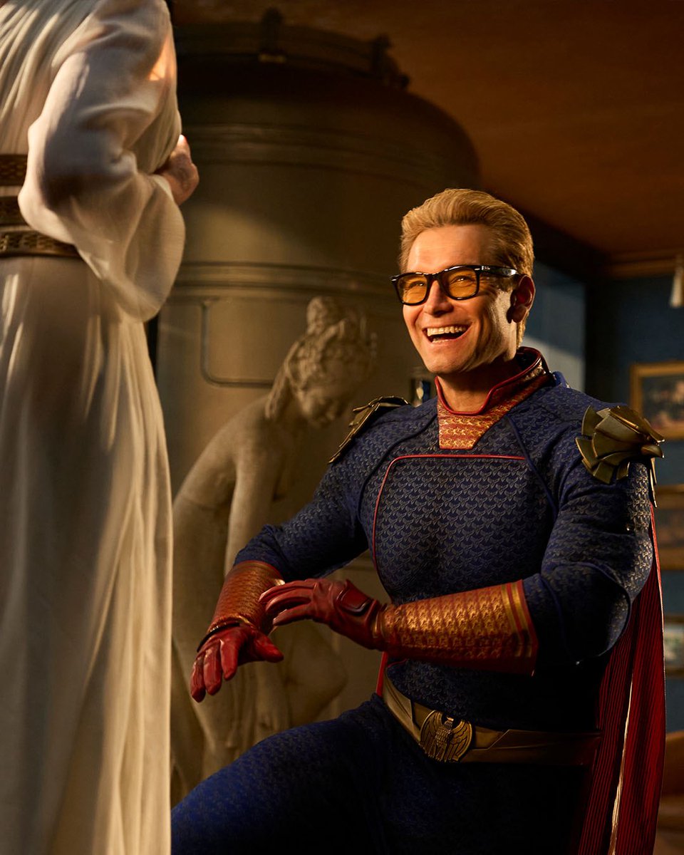 normantorregros's tweet image. Así entre risas , de preparo y grabo una de las mejores escenas y a la vez creepy de la última temporada de #theboys .

#elisabethshue #antonystarr