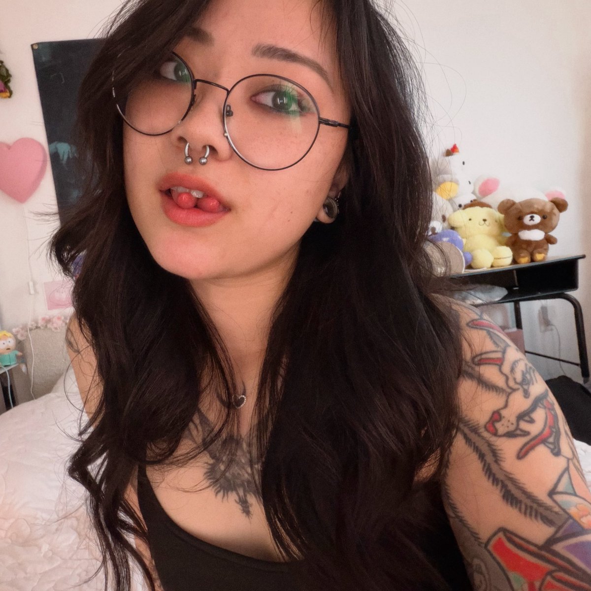 Ellie ˎˊ˗ tweet media