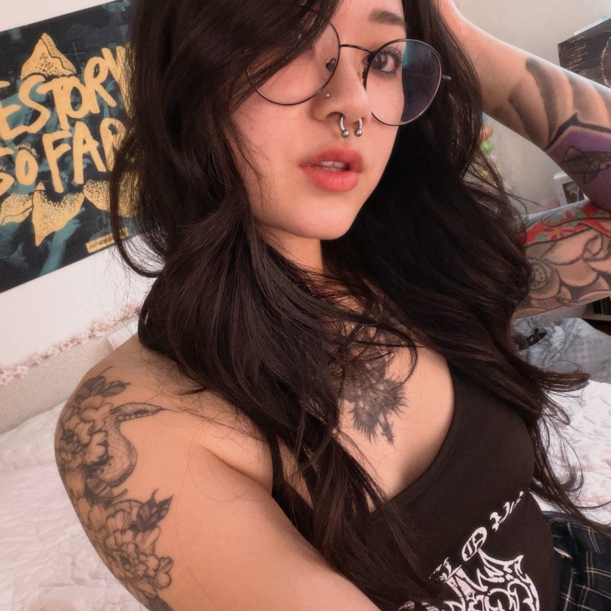 Ellie ˎˊ˗ tweet media