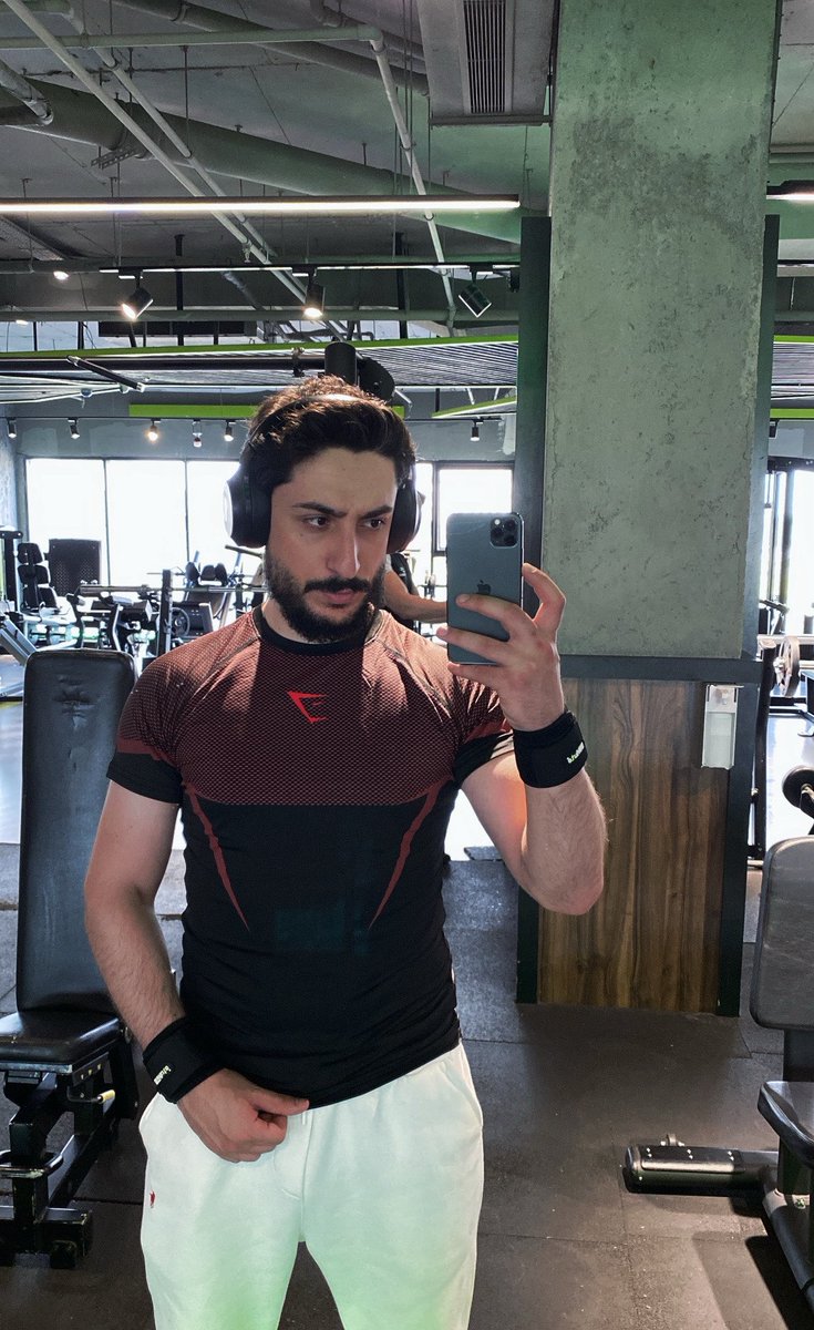 aras tweet media