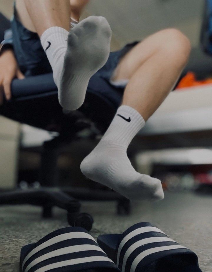 Cass Davies tweet media