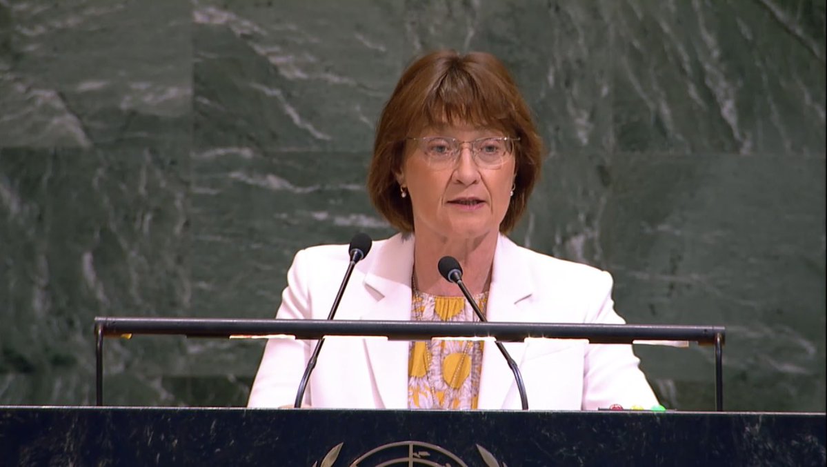 swiss_un's tweet image. #MiddleEast|🇨🇭at veto debate today: violations of int'l law can't be met with further violations. Attacks on civilians are prohibited. We stand in solidarity w/ affected populations in Gulf &amp;amp; beyond. De-escalation &amp;amp; ceasefire are imperative. UNSC must act for return to diplomacy.