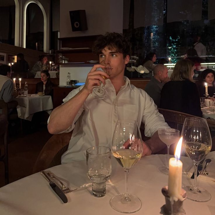 𝐀𝘥𝘳𝘪𝘢𝘯 ? ♟️ tweet media