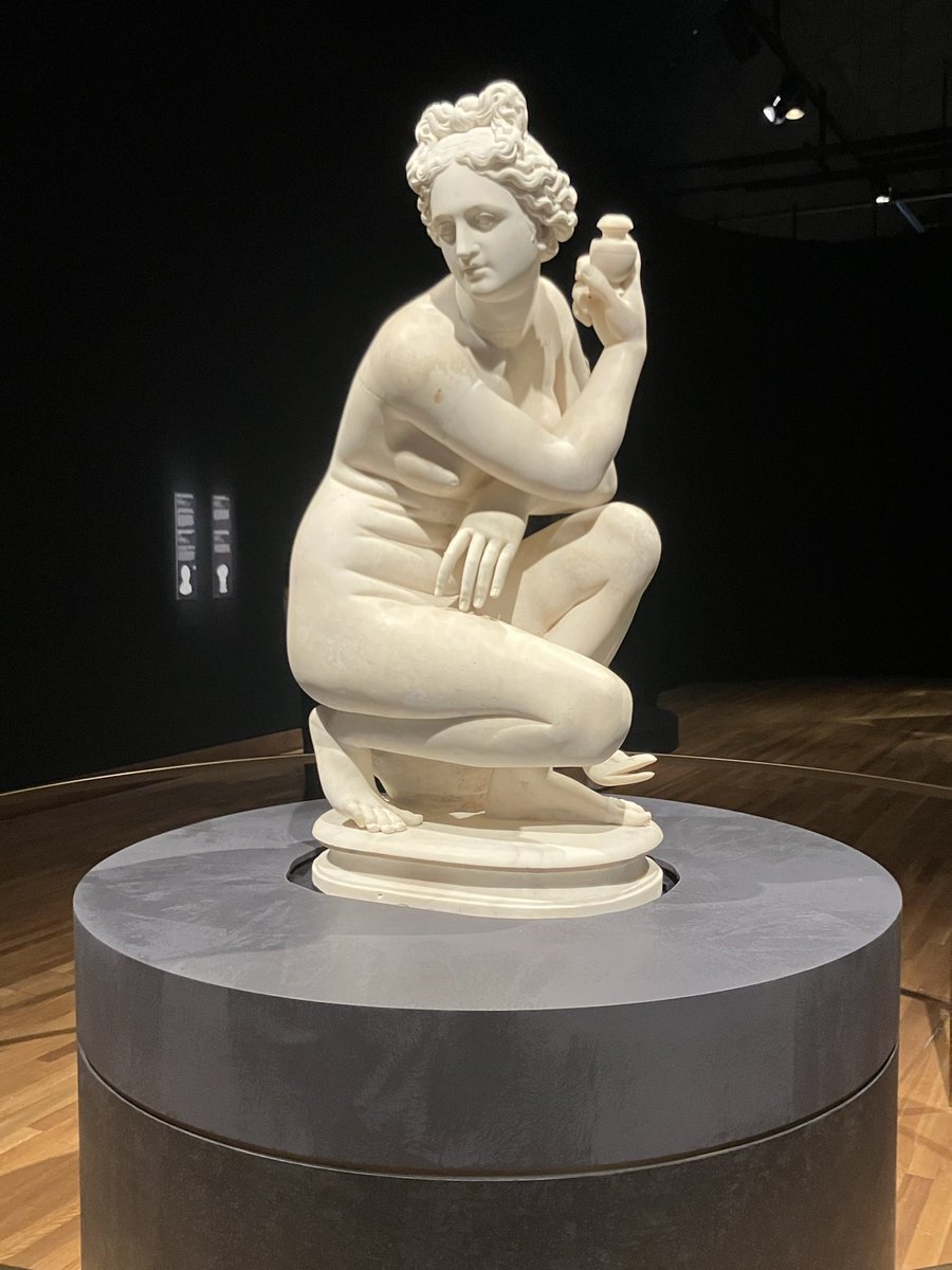 whorevania's tweet image. went to the art gallery to see the roman statues, they were ALL #serving