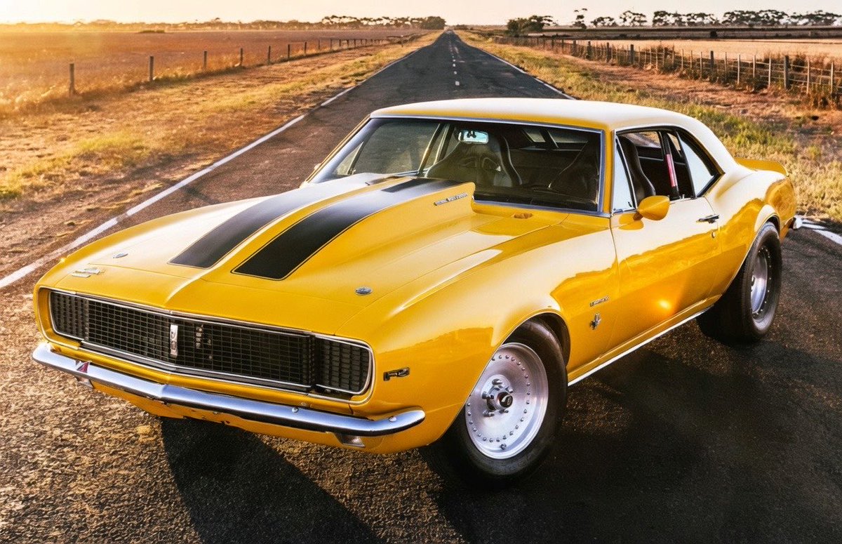 Ⴕ Chríѕtєllє 𝐕𝟖 Ⴕ tweet media