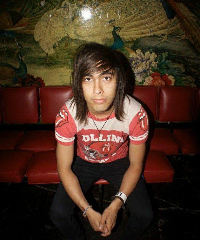 apple :) ☆ tweet media