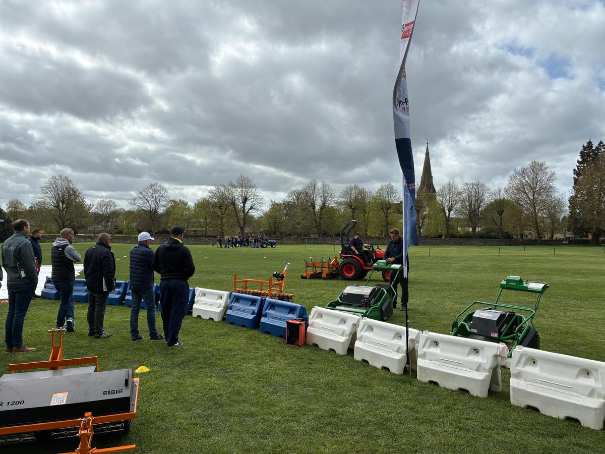 Dennis Mowers tweet media