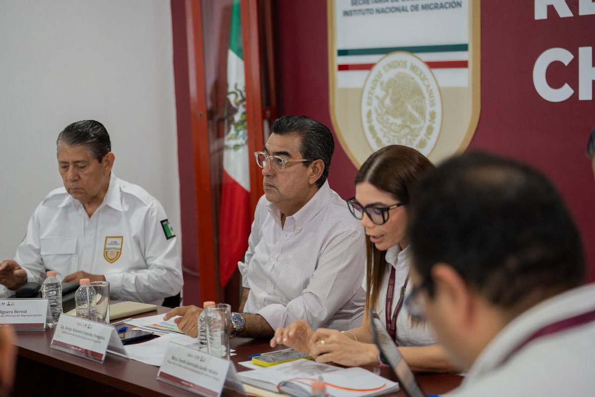 Este jueves visitamos #Chiapas para reunirnos con el equipo de <a href="/INAMI_mx/">INM</a> en la entidad a fin de fortalecer la operatividad.

En Tuxtla Gutiérrez, supervisamos la Estancia Migratoria, además de realizar un recorrido con los Grupos Beta y OPI, cuya labor humanitaria reconozco