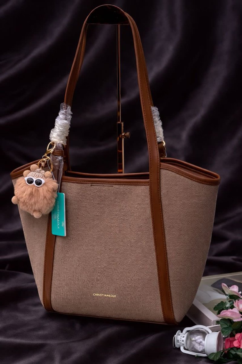 TBillion tweet media