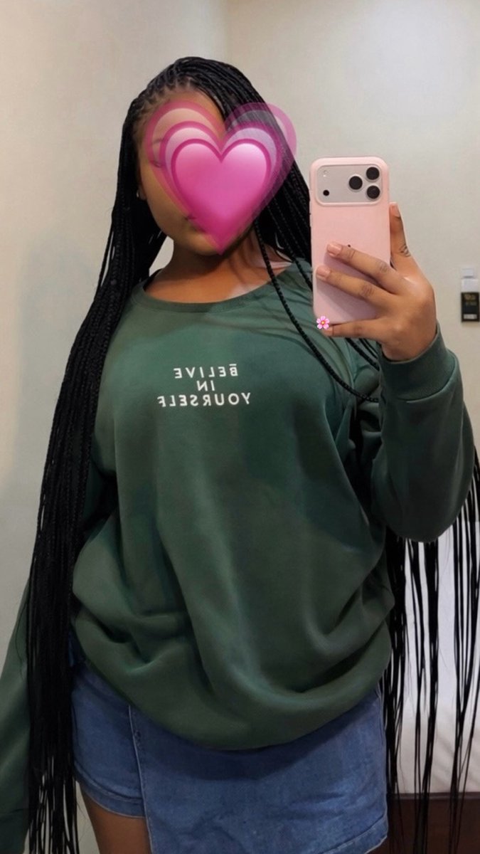 FAVEZY’S WIFE😝💕 tweet media