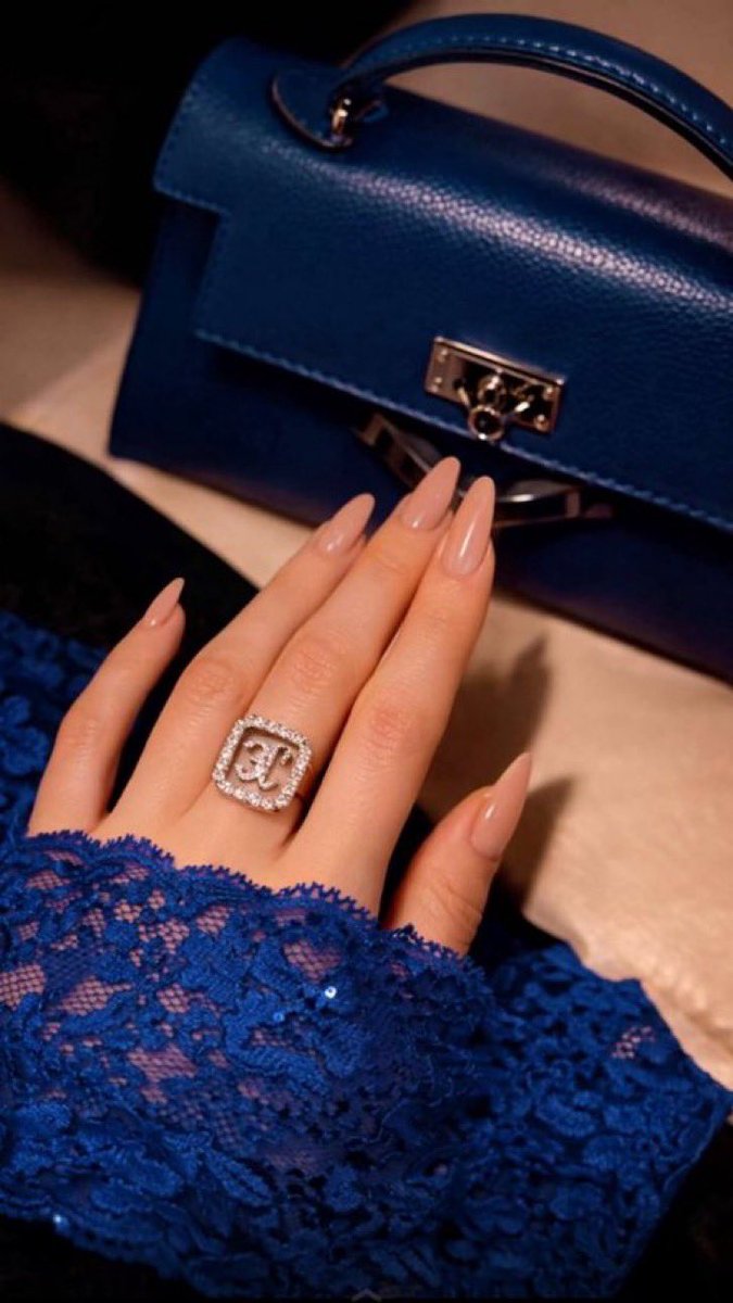 مــــــــذهلــه♥️ tweet media