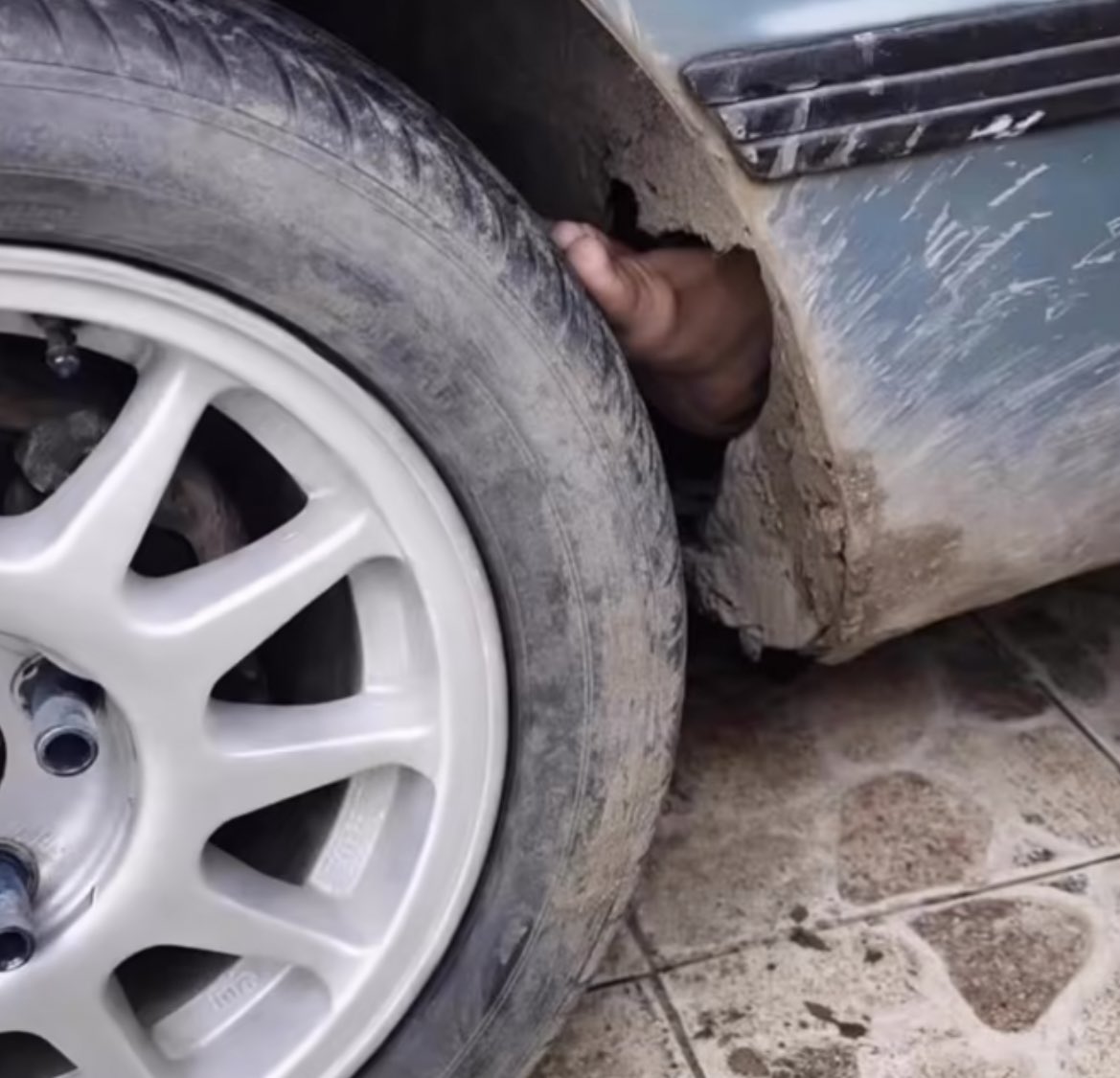 Jobs with Aramide tweet media