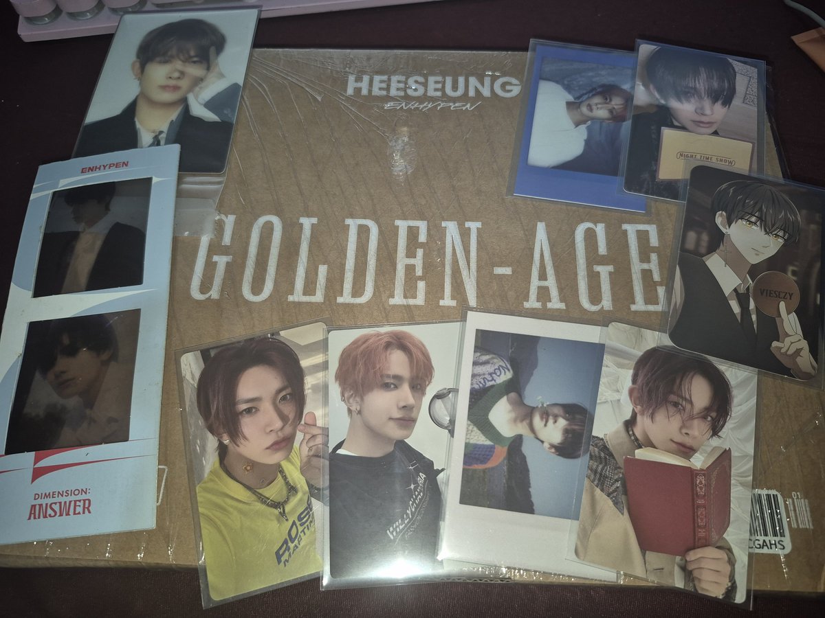 soloheestevxn's tweet photo. raffle prizes for evan solo debut cse 😂😂😂 more to go, tingin din ako heeseung items sa miniso pang giveaway 😂 https://t.co/uxBohq8N17