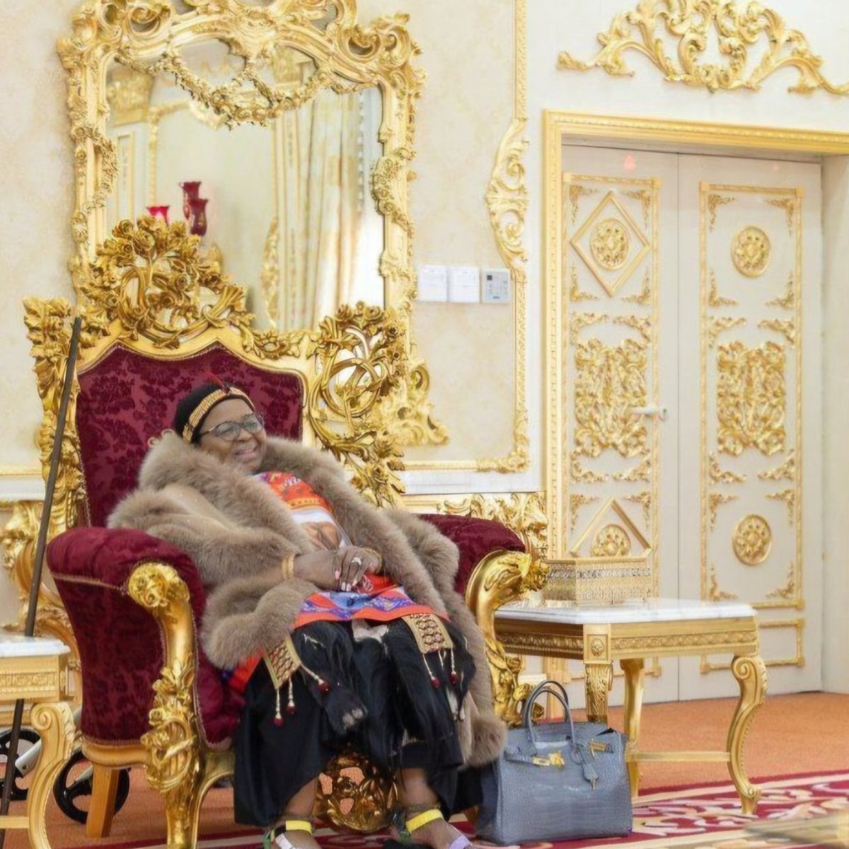 剑豪 传奇耐封王 tweet media