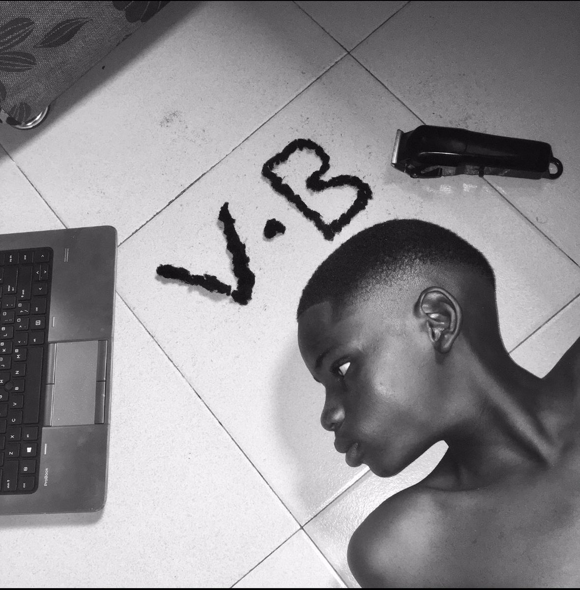 god_svgar's tweet image. You’ll never choose wrong with me. 💈 

#vickybLendz #Lagos