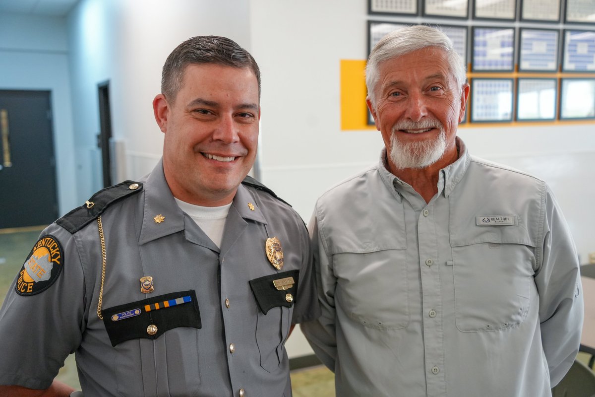 kystatepolice's tweet image. We were proud to host Coffee with Retirees today at the KSP Academy. The service of our retirees built the foundation of who we are today. Staying connected is one way we honor that legacy and show our continued appreciation. #KentuckyStatePolice
