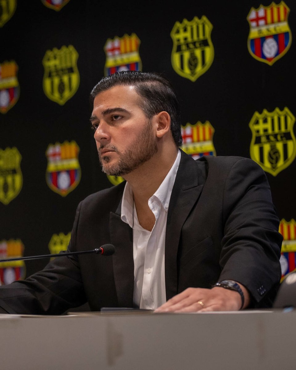 jonathanfut96's tweet photo. 🚨 ATENCIÓN

Antonio Álvarez vuelve a la presidencia de Barcelona SC🟡⚫

Finaliza la subrogaciom de Miguel Montalvo.

Nuevo capítulo en el ídolo...👀

¿Que opinas de esto? Te Leo en los comentarios 

#barcelonasc #barcelonascoficial #suroscura #suroscuraecuador #ligapro #BSC https://t.co/Z9lulMhbqa