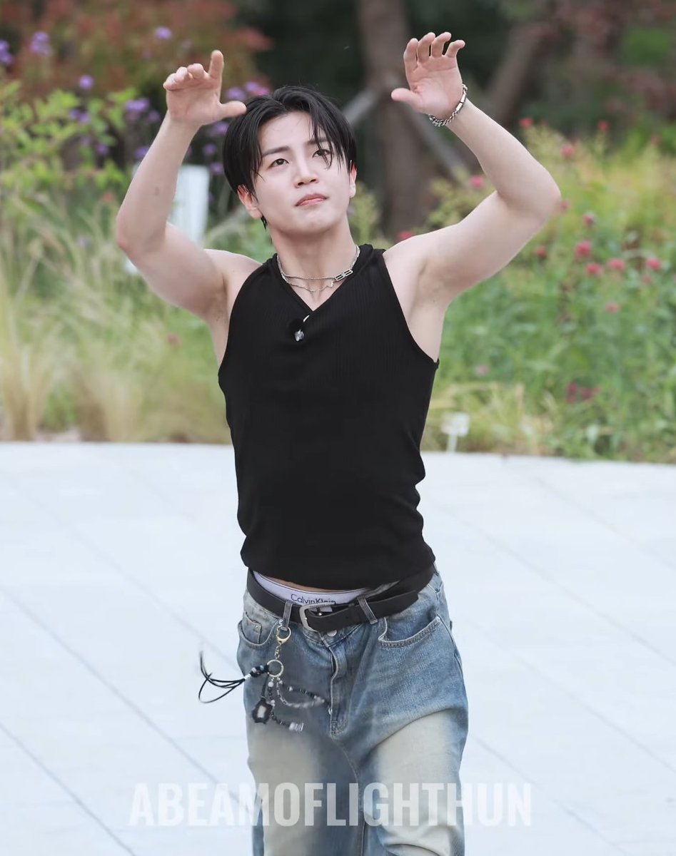 Just Jiham/Daily Donghun Clips/Pics tweet media