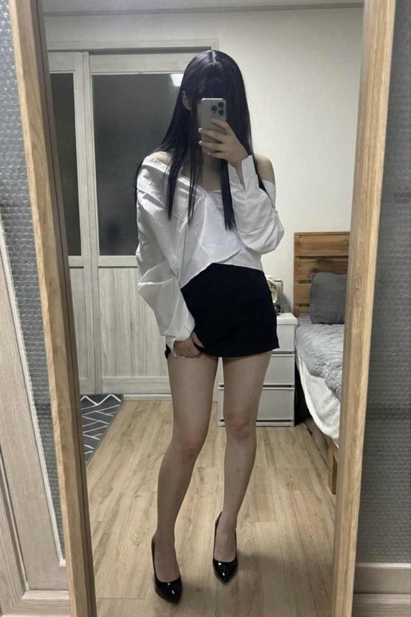 buldalgpen67096's tweet image. #cd 
여장은 역시 긴머리에 오피스룩인가