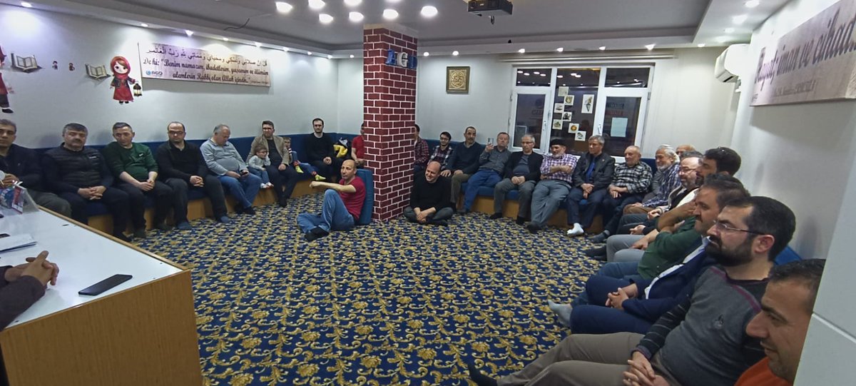 SincanSaadet's tweet photo. Gazeteci Yazar ve Saadet Partisi Genel Başkan Yardımcımız Mustafa Yılmaz Bey "Siyonizm ve güncel meseleler" konulu konferansını gerçekleştirdi. Ev sahibi AGD Sincan Şubemize ve katılımcılarımıza teşekkür ederiz. https://t.co/ZHiEAuJX86