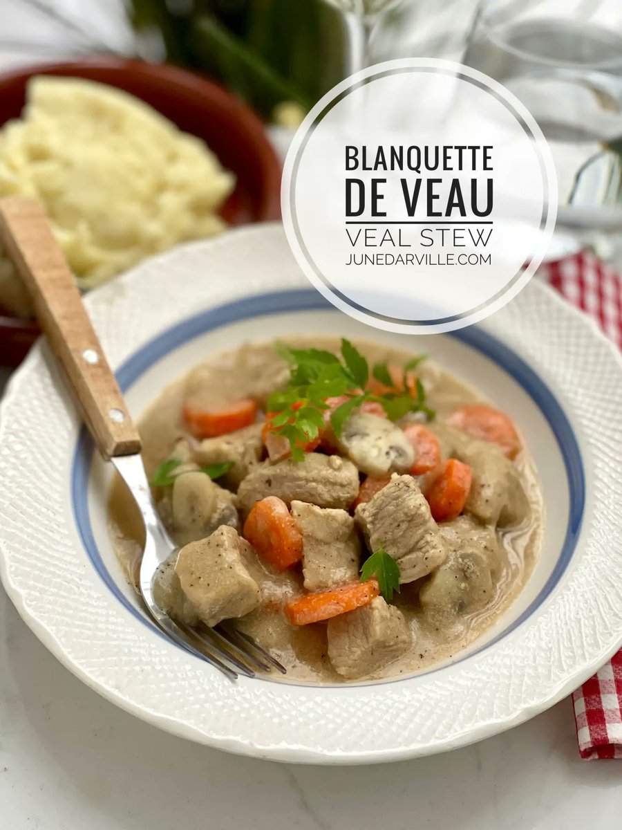 junedarville's tweet image. 🇫🇷 𝐂𝐥𝐚𝐬𝐬𝐢𝐜 𝐅𝐫𝐞𝐧𝐜𝐡 𝐕𝐞𝐚𝐥 𝐒𝐭𝐞𝐰
🇫🇷 Succulent braised veal with #mushrooms and carrots in #cream #sauce. This dish is also known as "blanquette de veau" in France and #Belgium!
🇫🇷 𝐑𝐞𝐜𝐢𝐩𝐞 &amp;gt;&amp;gt; junedarville.com/veal-stew-reci…