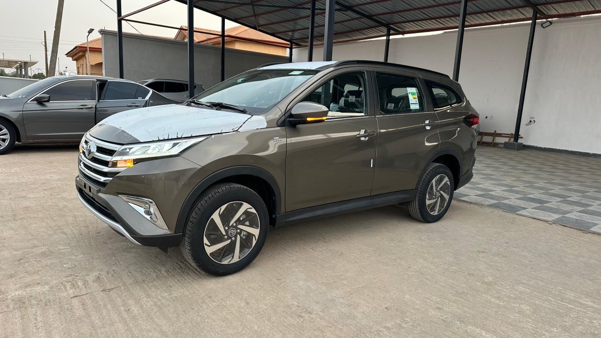 ABMOTORS_NG's tweet image. Brand New 2023 Toyota Rush Keyless
Price 43M
Original Custom Papers 
Kaduna, Nationwide Delivery 🚚 

📞 07068404450 #brandnew