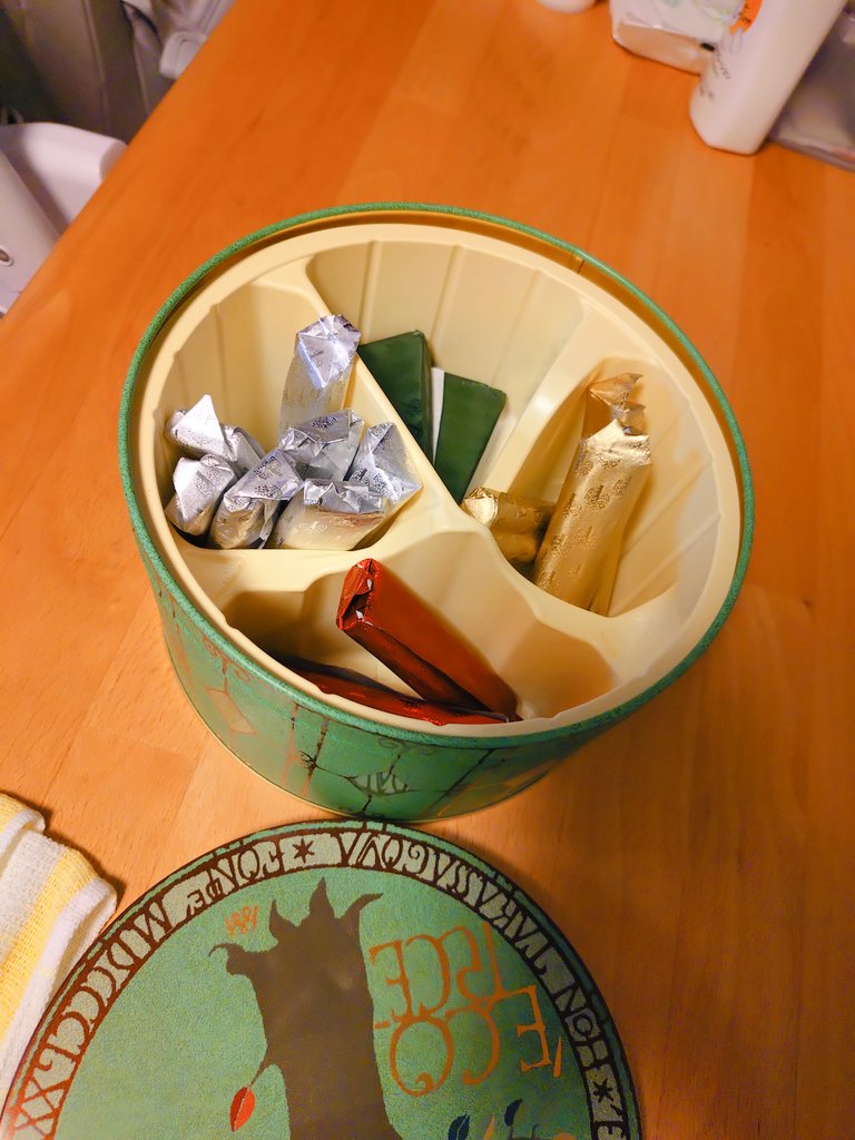 えちょ tweet media