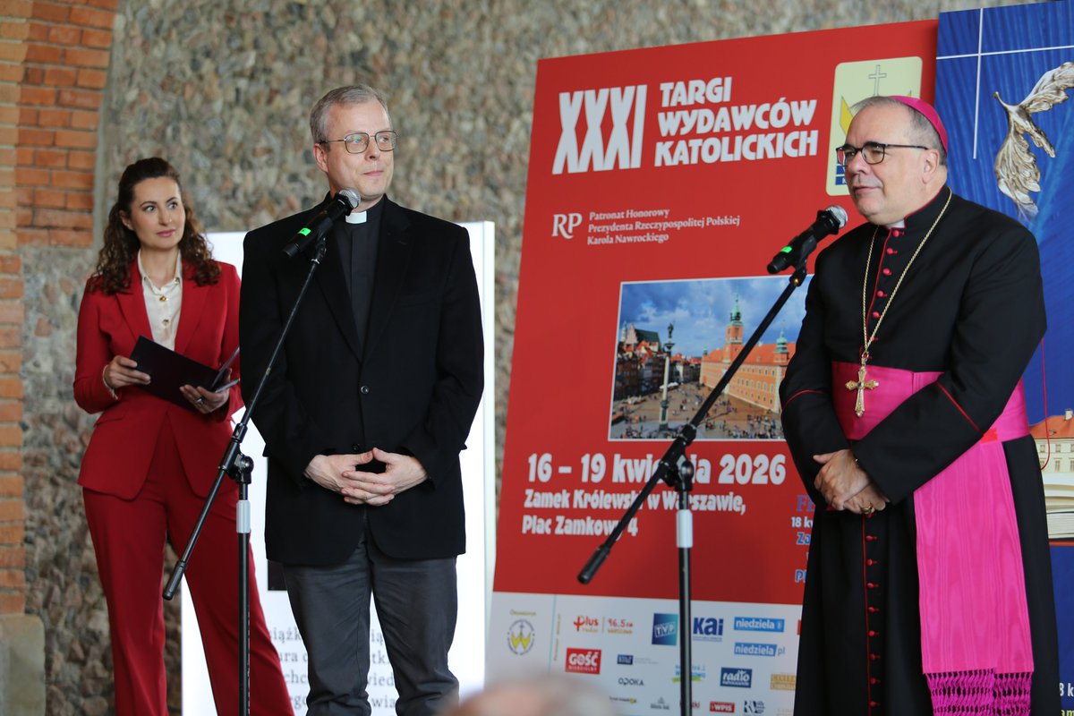 EpiskopatNews's tweet image. #Zdjęcia z otwarcia XXXI Targów Wydawców Katolickich w Arkadach Kubickiego Zamku Królewskiego w Warszawie są dostępne na #Flickr #EpiskopatNews: flickr.com/photos/episkop…