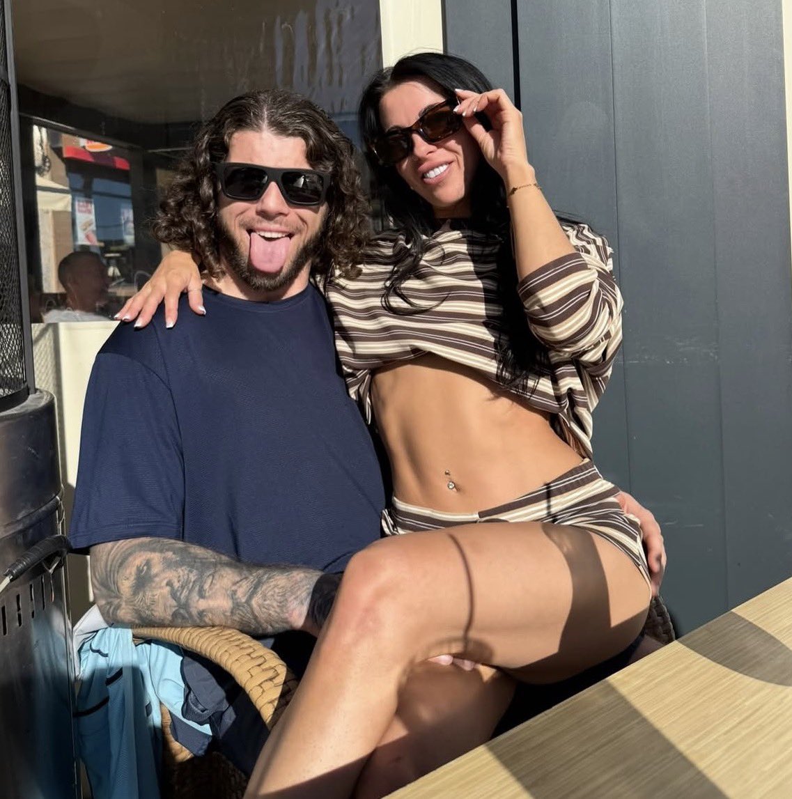 I love the way we’ve ruined a dad and sons dream of seeing their team get to the FA cup final. Me and my Alpha are Chelsea fans as well hahah so if we celebrate he’s going to get his season ticket cancelled and it will ruin the only thing he spends his time with his dad doing 🤣