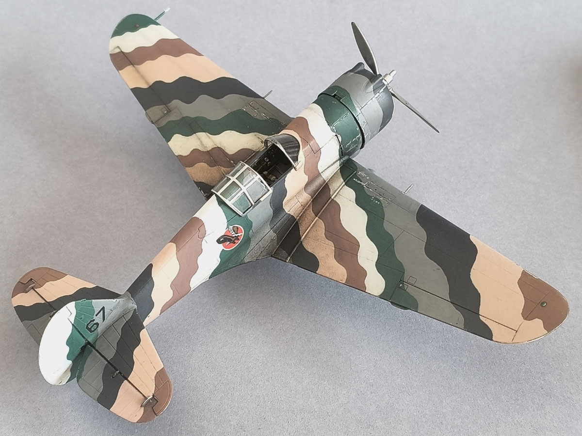 Some camouflage schemes look amazing… right until you realise you have to paint them.

Marcin Ciepierski chose <a href="/Ak_Interactive/">AK-Interactive</a> markers instead of an airbrush for the Curtiss P-36C.

Did it work? See the result:
 armahobbynews.pl/en/blog/2026/0…
#armahobby #scalemodel  #TTModelarze