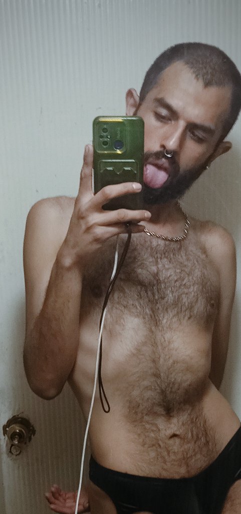 TheMostFABBitch's tweet photo. Estaré en mi depa todo el día y no me gusta estar solito 🫦 alguien venga a visitar y echar coto un ratito o algo así jaja

btw vivo en Tlate 🤭 cualquier cosa pues tiren DM y ya, ilysm y'all https://t.co/xuX4VeAPpj